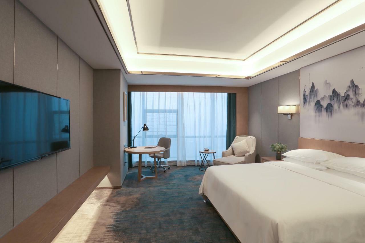 Venus Royal Hotel Foshan Kuiqi Road Metro Station Eksteriør billede