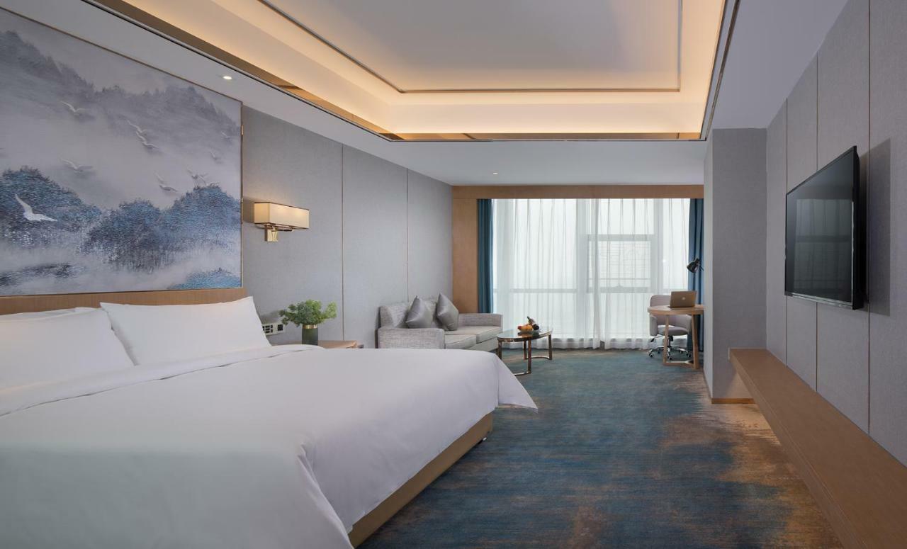 Venus Royal Hotel Foshan Kuiqi Road Metro Station Eksteriør billede